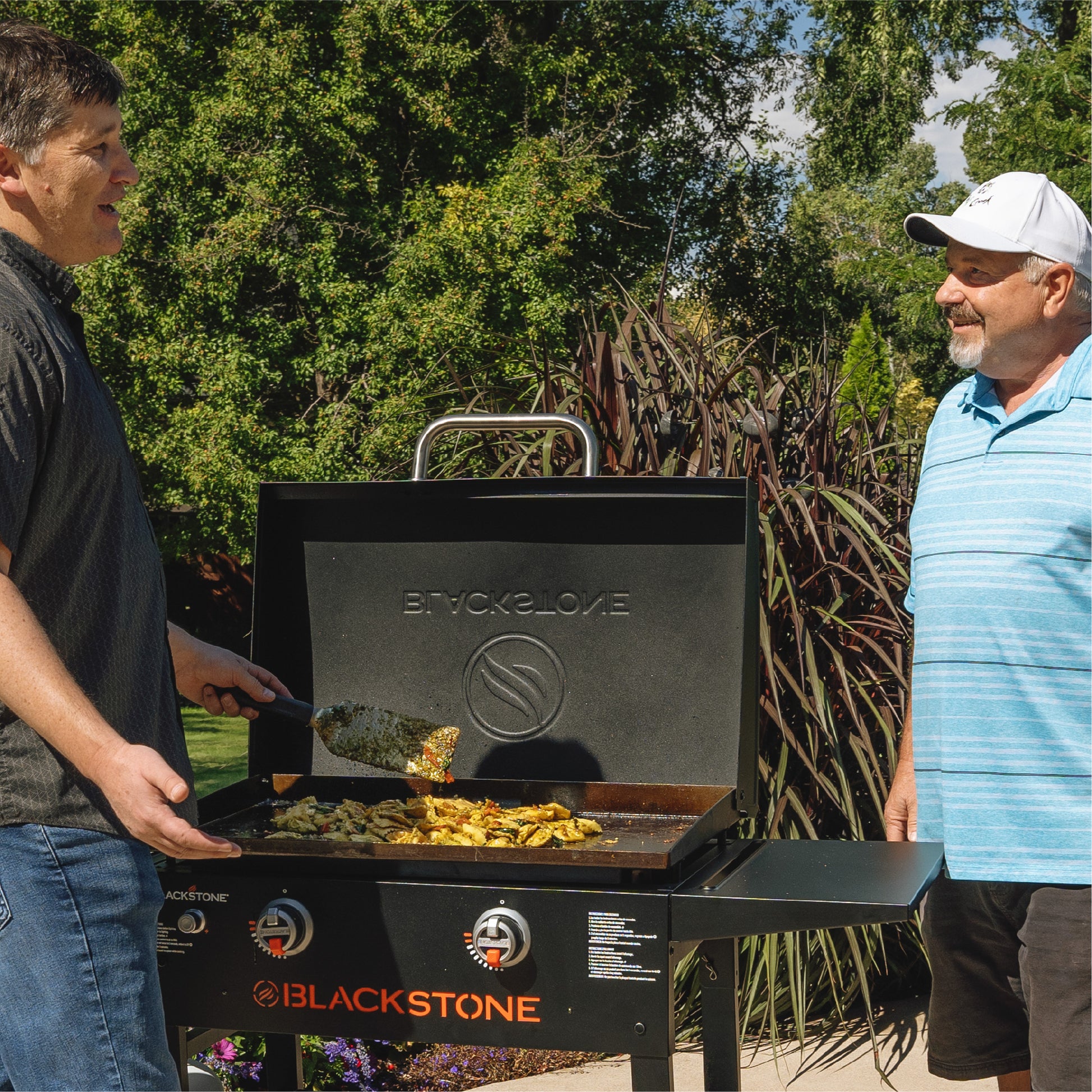 Blackstone 28" Griddle w/ Hood