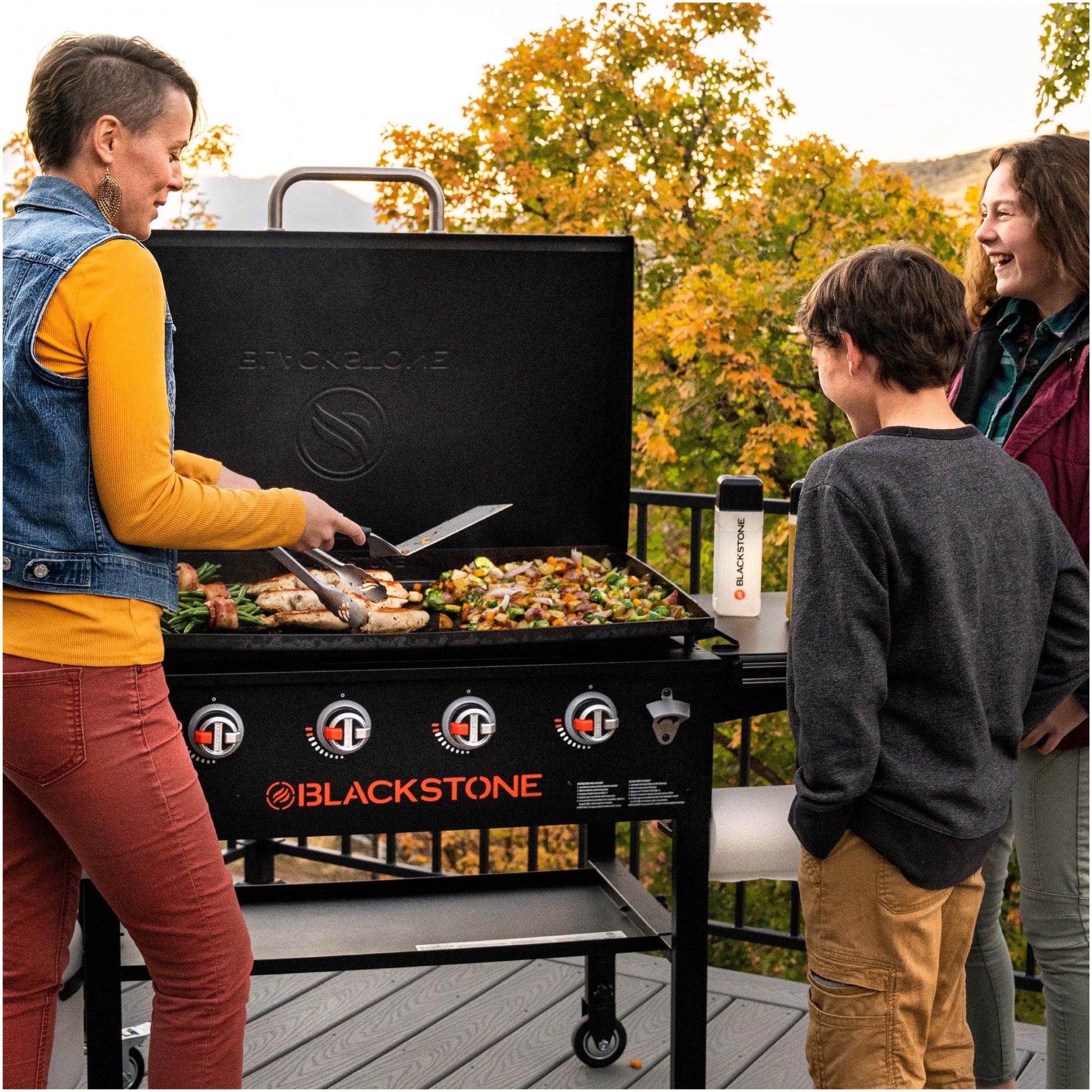 Blackstone 36" Griddle w/ Hood